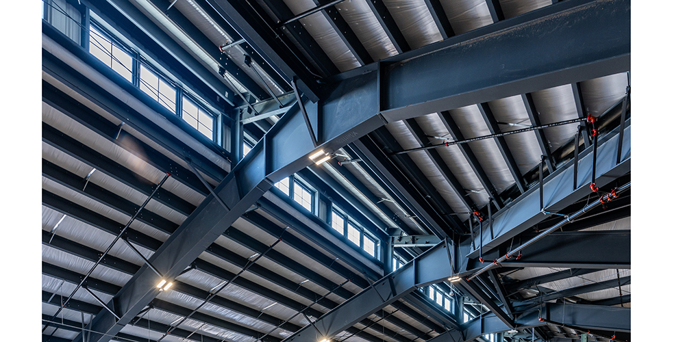 Metal building warehouse with clerestory